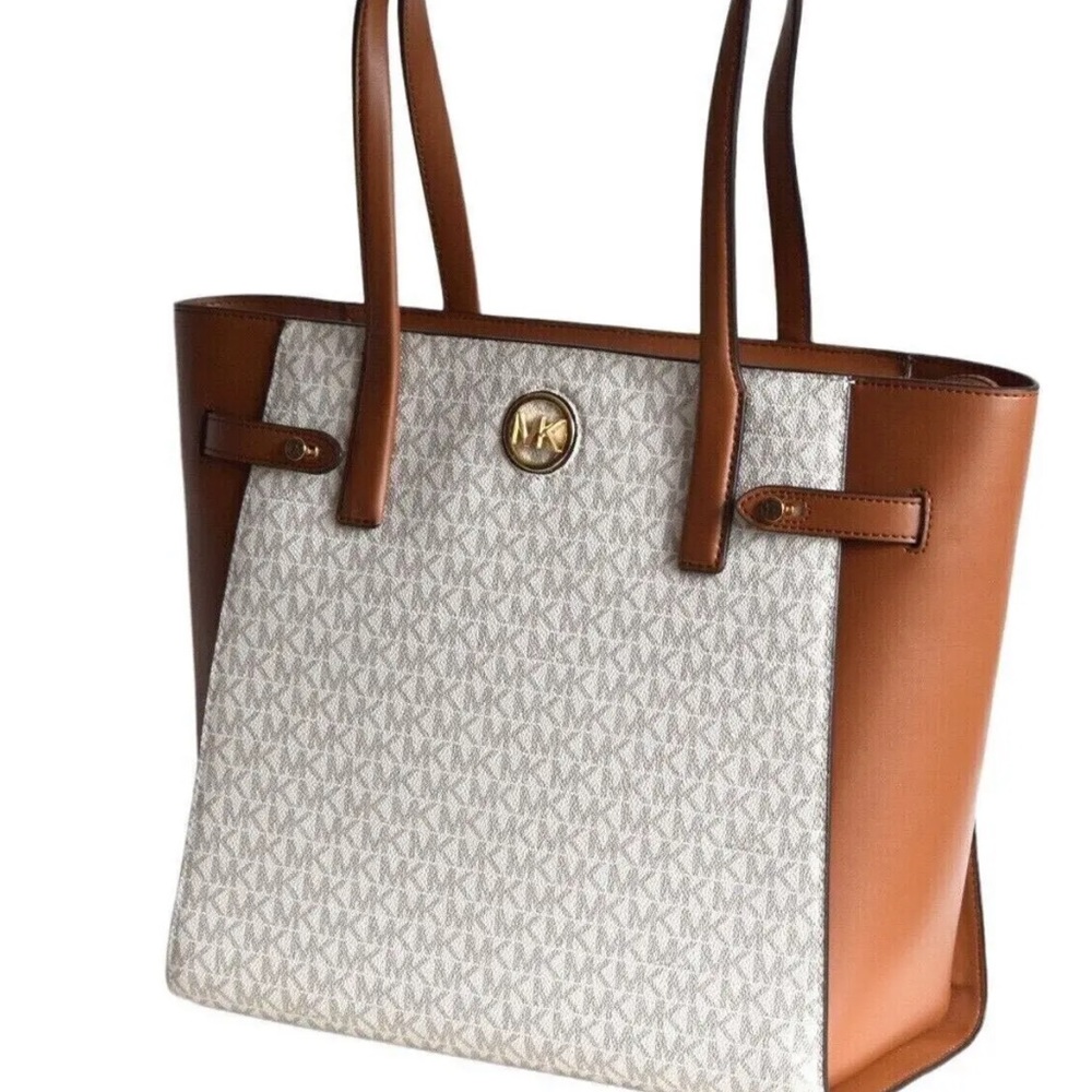 Michael Kors Carmen North South Large Top Zip Tote Vanilla MK Signature - Picture 6 of 7